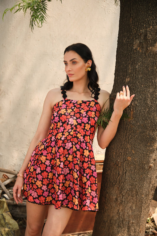 Vale Dress